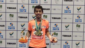 Atleta da Unicap conquista título brasileiro no tênis de mesa
